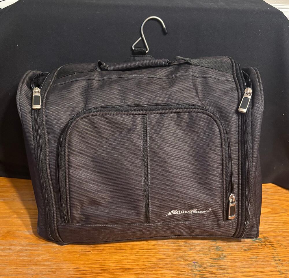 Eddie Bauer Travel Overnight Hanging Toiletries Toiletry Bag Mirror & Hanger